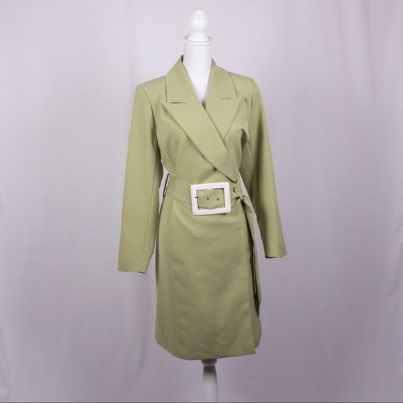 ELOQUII Blazer Dress with Oversized Belt Size 14 - Picture 4 of 10